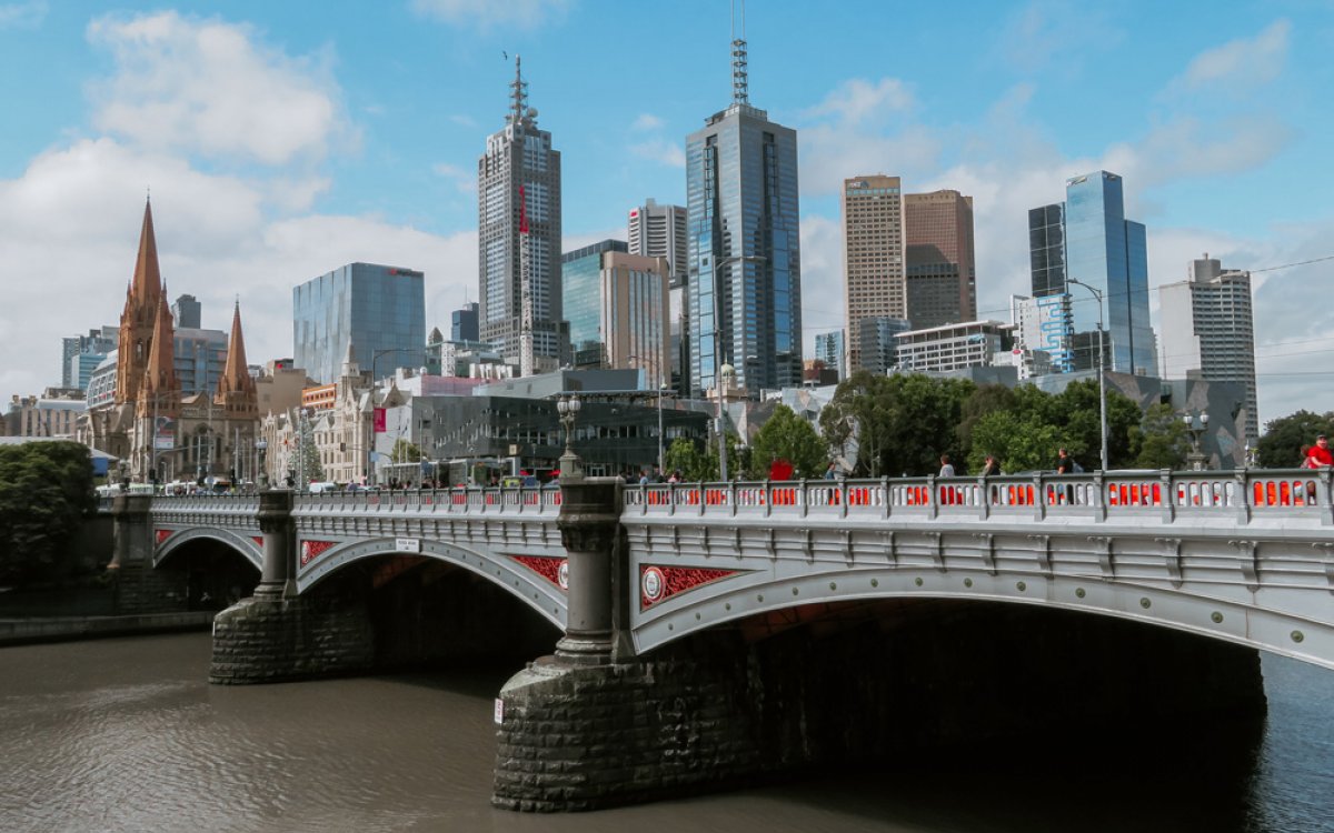 Envío de recambios de Barcelona, España a Melbourne, Australia