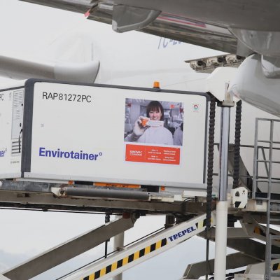 Transporte aéreo refrigerado o con temperatura controlada